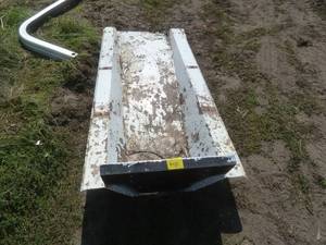 lot 70 image: Pontoon Transom