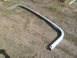 lot 72 image: Front Bumper Pontoon