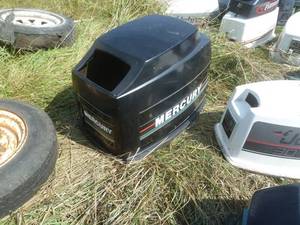 lot 95 image: Mercury 40 Hp Hood