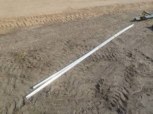 lot 115 image: Boat Rub Rails Aluminum