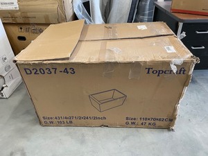 lot 6 image: New 43in Contemporary Acrylic Free Standing Soaking Tub Bathtub