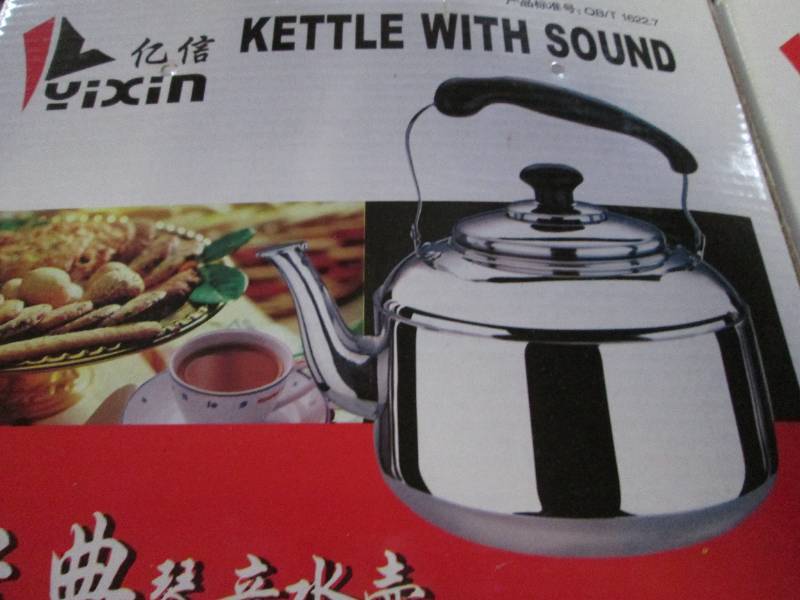 lot 03 image: 2 Stainless steel metal tea pots