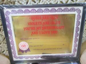 lot 65 image: (CSB) Case of 12 Hoyle Certif-i-Gif...