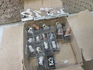 lot 80 image: (CSB) 20 Assorted Small Dog Figures...
