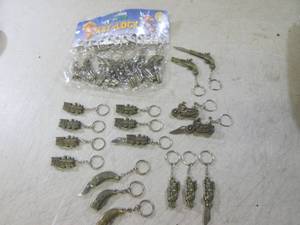 lot 93 image: (H-1) 29 Assorted Novelty Keychain ...