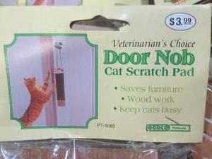 lot 100 image: (RM4) 20 Door Knob Cat Scratch Pads...