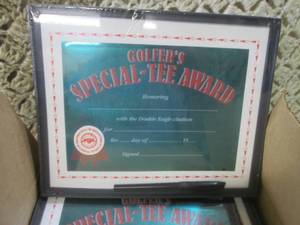lot 119 image: (CSB) Case of 12 Hoyle Certif-i-Gif...