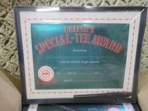 lot 134 image: (CS) Case of 12 Hoyle Certif-i-Gift...