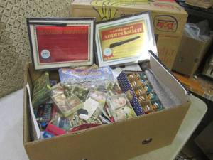 lot 205 image: (RM4) Box Full of Assorted Unsorted...