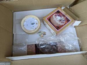 lot 27 image: (24) Epson Musical Revolving Carous...