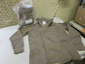 lot 270 image: (BS) Cold Weather Undershirt 1 Size...