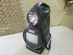 lot 274 image: (CSB) Coleman Multi-Functional TV L...