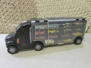 lot 276 image: (EC1) Semi Car Hauler Organizer Ful...