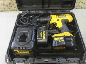 lot 277 image: (F-1) Dewalt 14.4v Cordless Drill w...