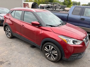 2018 Nissan Kicks SV FWD