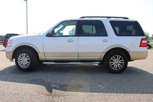2011 Ford Expedition XLT - 4X4