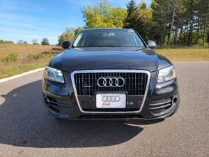 2009 Audi Q5 3.2 - AWD - 2 OWNER