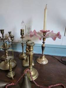 lot 140 image: Brass Candle stick Grouping