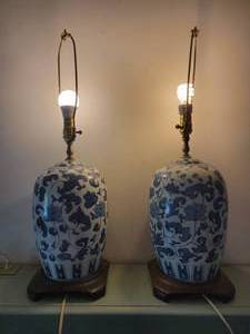 lot 8A image: Blue & White Asian Ginger Jar Lamps