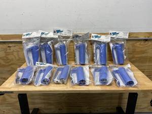 lot 58 image: PIER BUDDY Lot of 12 - Hands Free Fishing