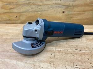 lot 75 image: BOSCH 6 Amp Corded 4-12 in. Small Angle Grinder