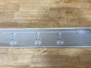 lot 101 image: HAMPTON BAY 3-Light LED Linear Track Retro Kit- White