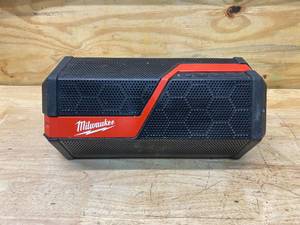 lot 116 image: MILWAUKEE M18M12 Lithium-Ion Cordless Wireless Jobsite Speaker (Tool Only)