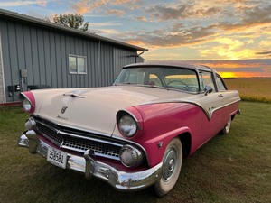 lot 3 image: 1955 Ford Crown Victoria