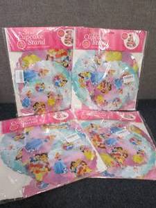4- Disney Princess 3 Tier Cupcake S...