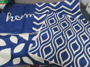 Set of 4 Pillow Covers 18 inch...
