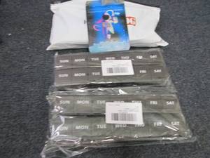 Daily Pill Boxes, Small Zip Lock Ba...