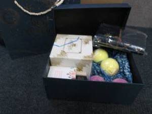 Ladies Gift Box with Gift Bag...