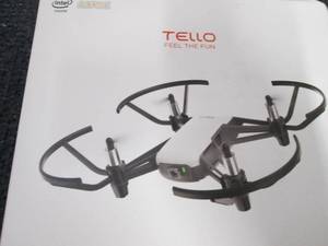 DJI Tello Quadcopter Drone with HD ...