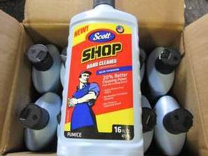 case of 1016 fl oz scott shop hand...