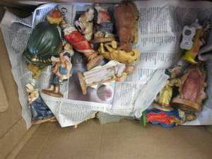 christmas items ...