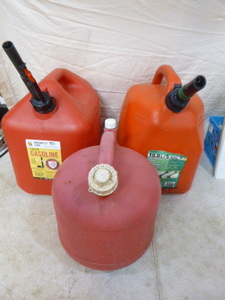 lot 40 image: 3 Gas Cans