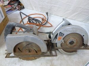 lot 61 image: 2 Circular Saws