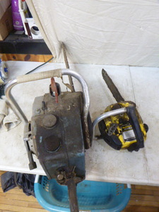 lot 84 image: 2 Chain Saws