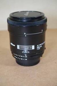 lot 71 image: Nikon AF Micro Nikkor 55mm 12.8 Digital Camera Lens