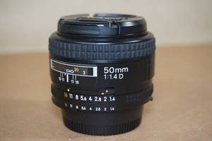 lot 72 image: Nikon AF Nikkor 50mm 11.4 D Digital Camera Lens