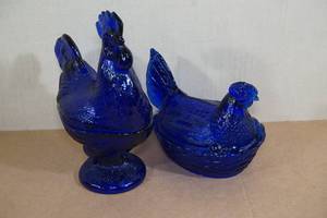 lot 81 image: Cobalt Blue Glass Rooster and Chicken Serving Dishes