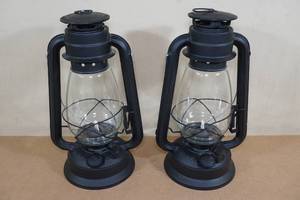 lot 101 image: Black Lamplight Farms Decorative Oil Lanterns