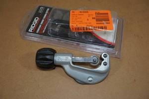 lot 145 image: Ridgid Constant Swing Tubing Cutter