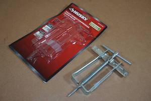 lot 146 image: Husky Faucet HandleCompression Sleeve Puller