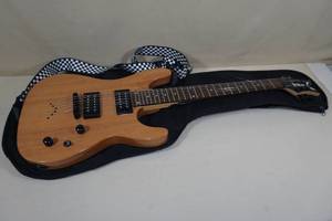 lot 183 image: Dean Vendetta Natural Finish 6 String Electric Guitar