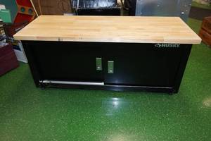 lot 246 image: Husky Wall Mount Workstation