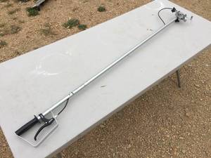 lot 11 image: Titan Spray Gun Extension Pole