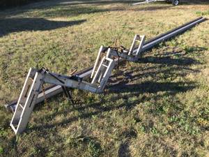 lot 72 image: Pair Alum-A-Pole Pump Jacks
