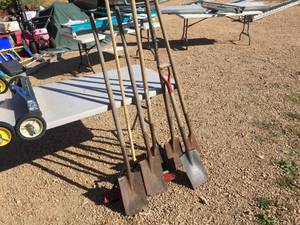 lot 101 image: Group Roofing Shovels & Broom