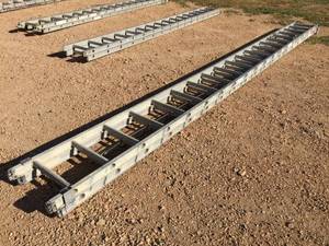 lot 113 image: Werner 40ft Extension Ladder